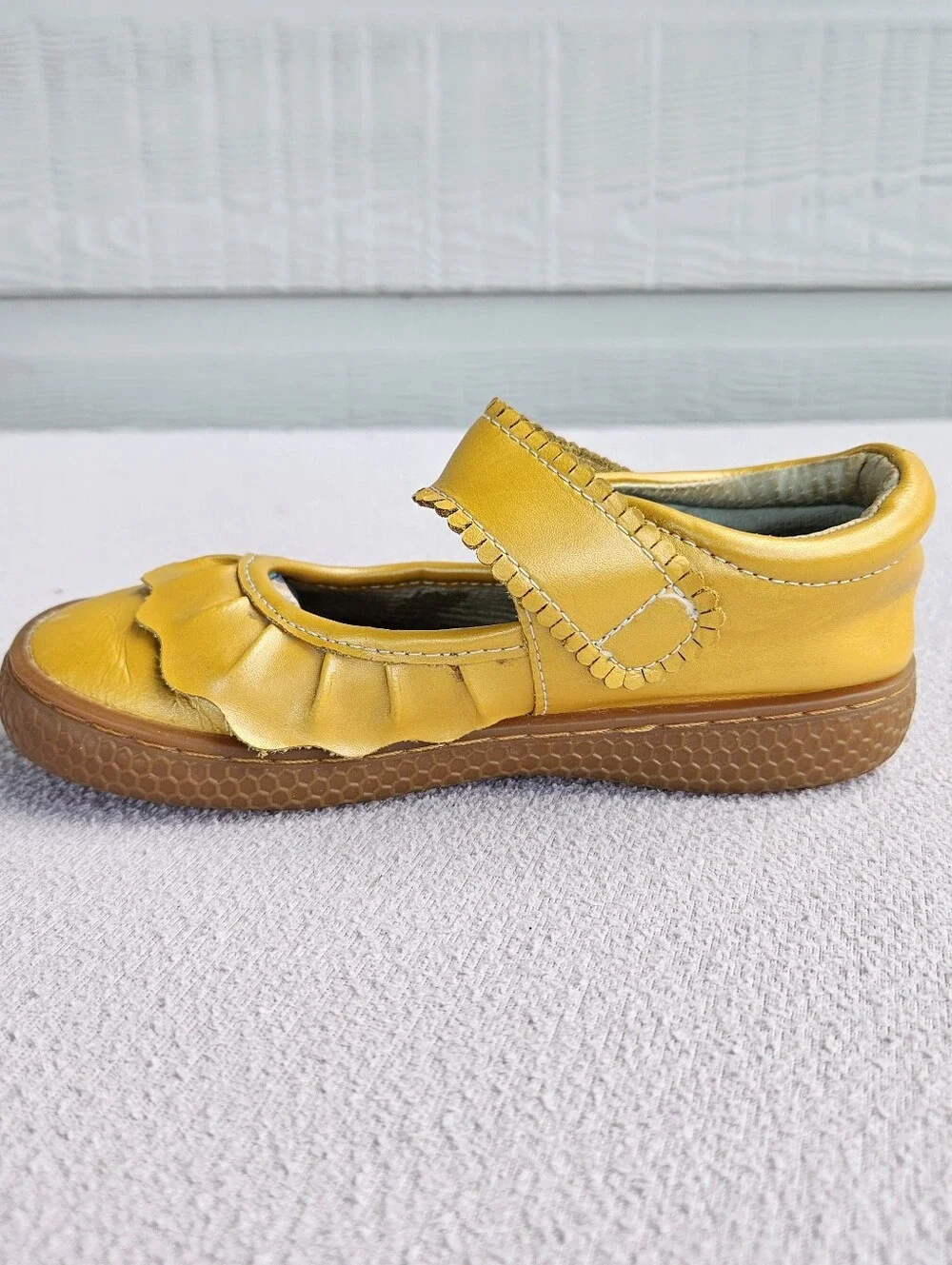 Livie & Luca Ruche Mary Jane Girl SZ 11 Mustard Yellow Leather Hook & Loop Fall